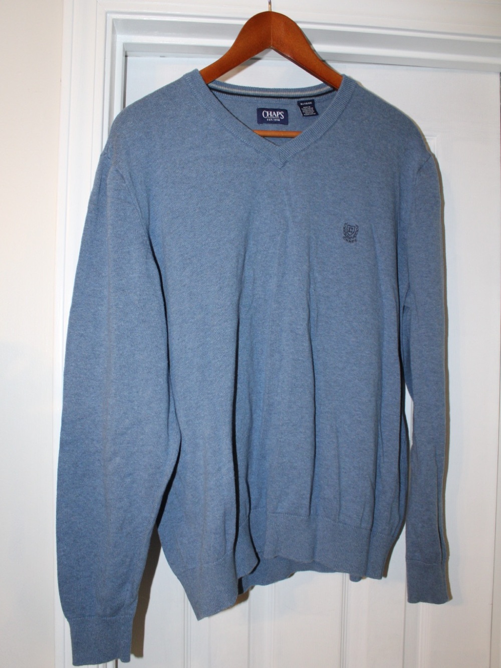 Chaps Men's V-Neck Sweater in Slate Blue